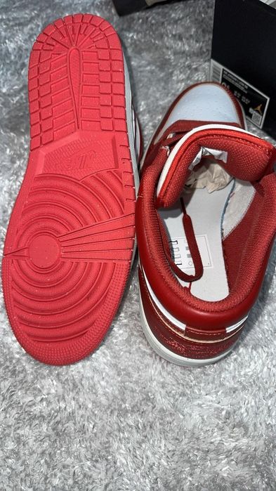 Нови оригинални маратонки Air Jordan 1 Low SE Special edition номер 43