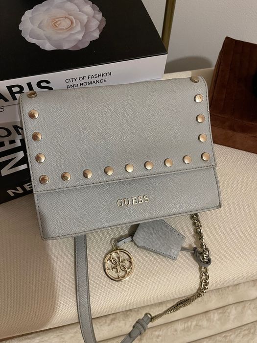 Guess дамска  чантичка