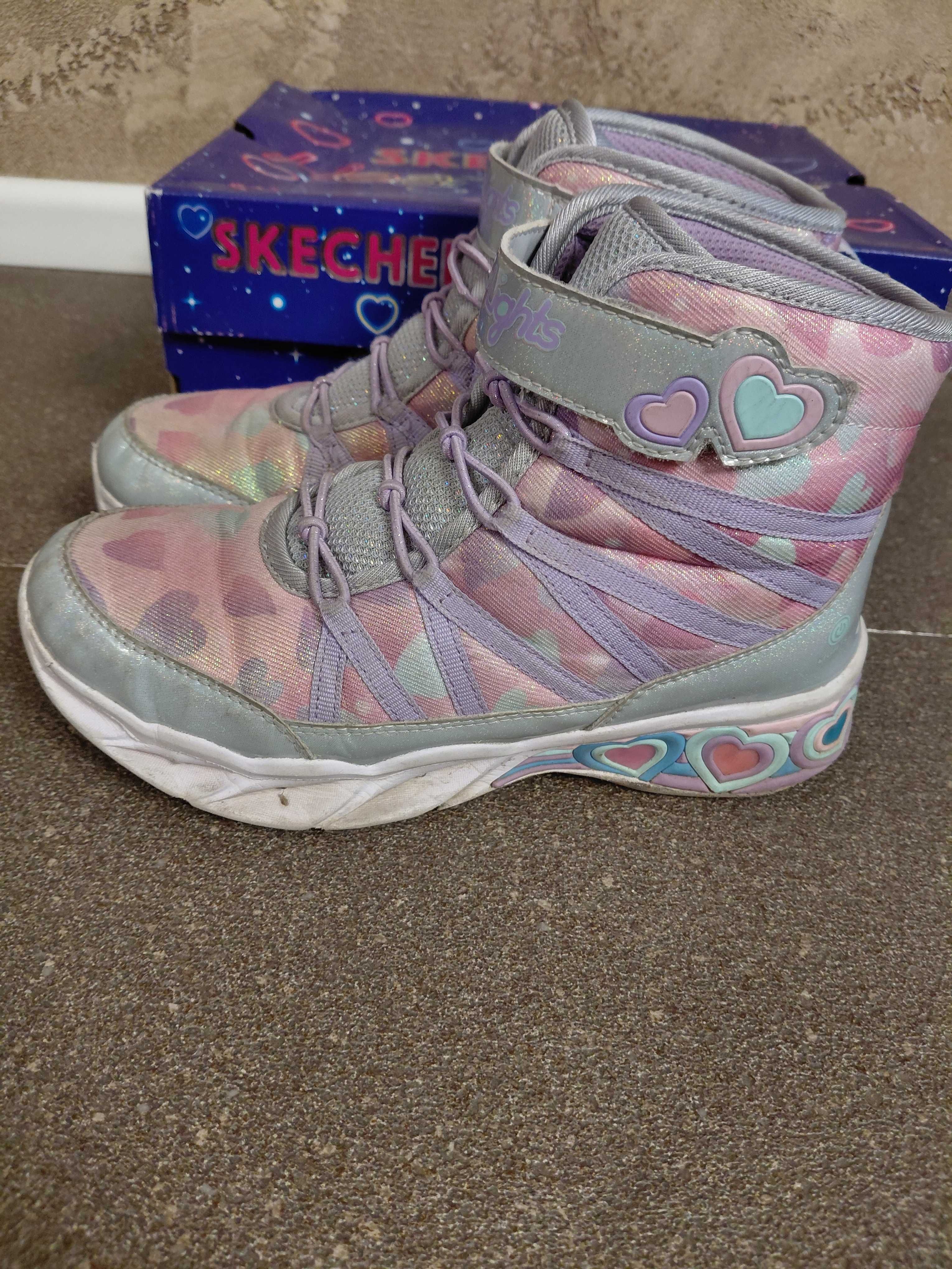 Детски ботуши Skechers Heart Light