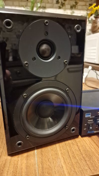 Amplificator bluethoot cu telecomanda, cu boxe Yamaha