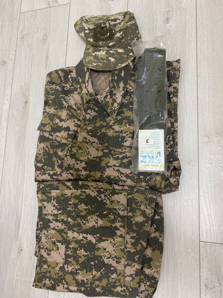Продам военную форму бу