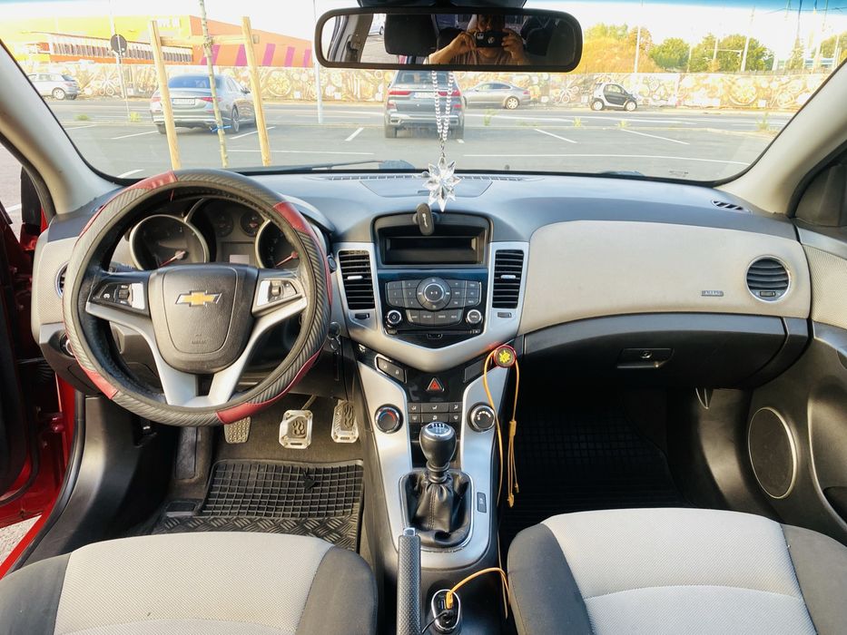 Chevrolet cruze 2011