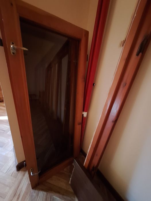 Продаётся рама в зал в хорошем состоянии с подоконником