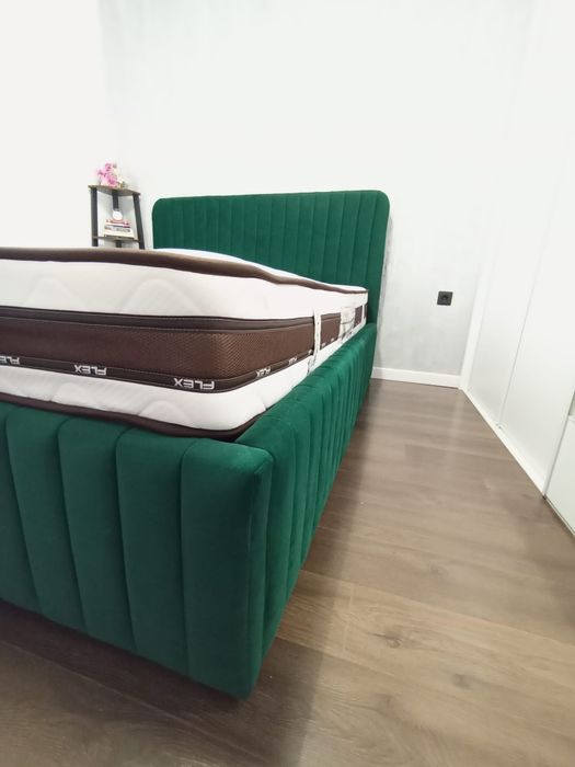 Pat Tapițat cu somiera rabatabilă