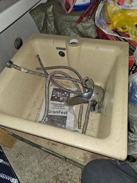 Продам раковину новая