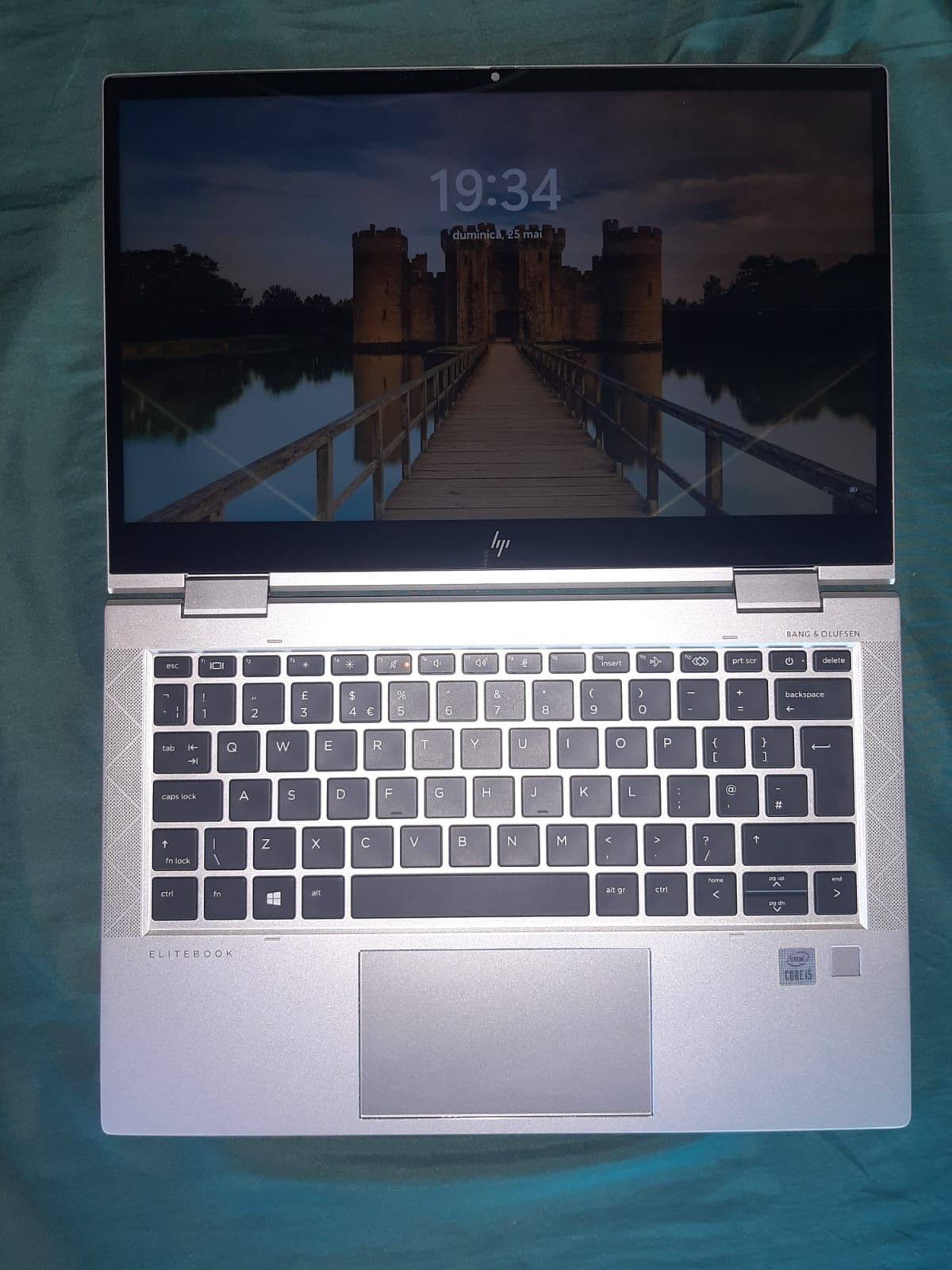 Laptop hp x360 i5 g7  16GB RAM