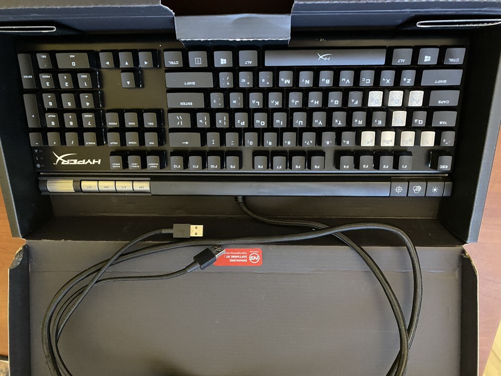 Клавиатура HyperX