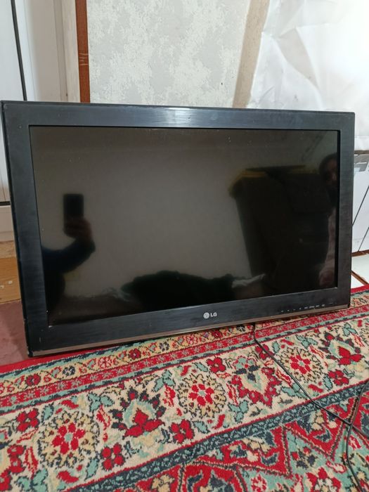 Продам б/у телевизора