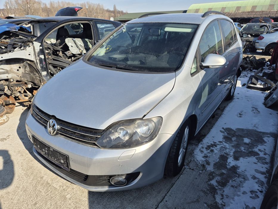 Dezmembram Golf 6 Plus 2010 1.2tsi CBZ Cutie Automata