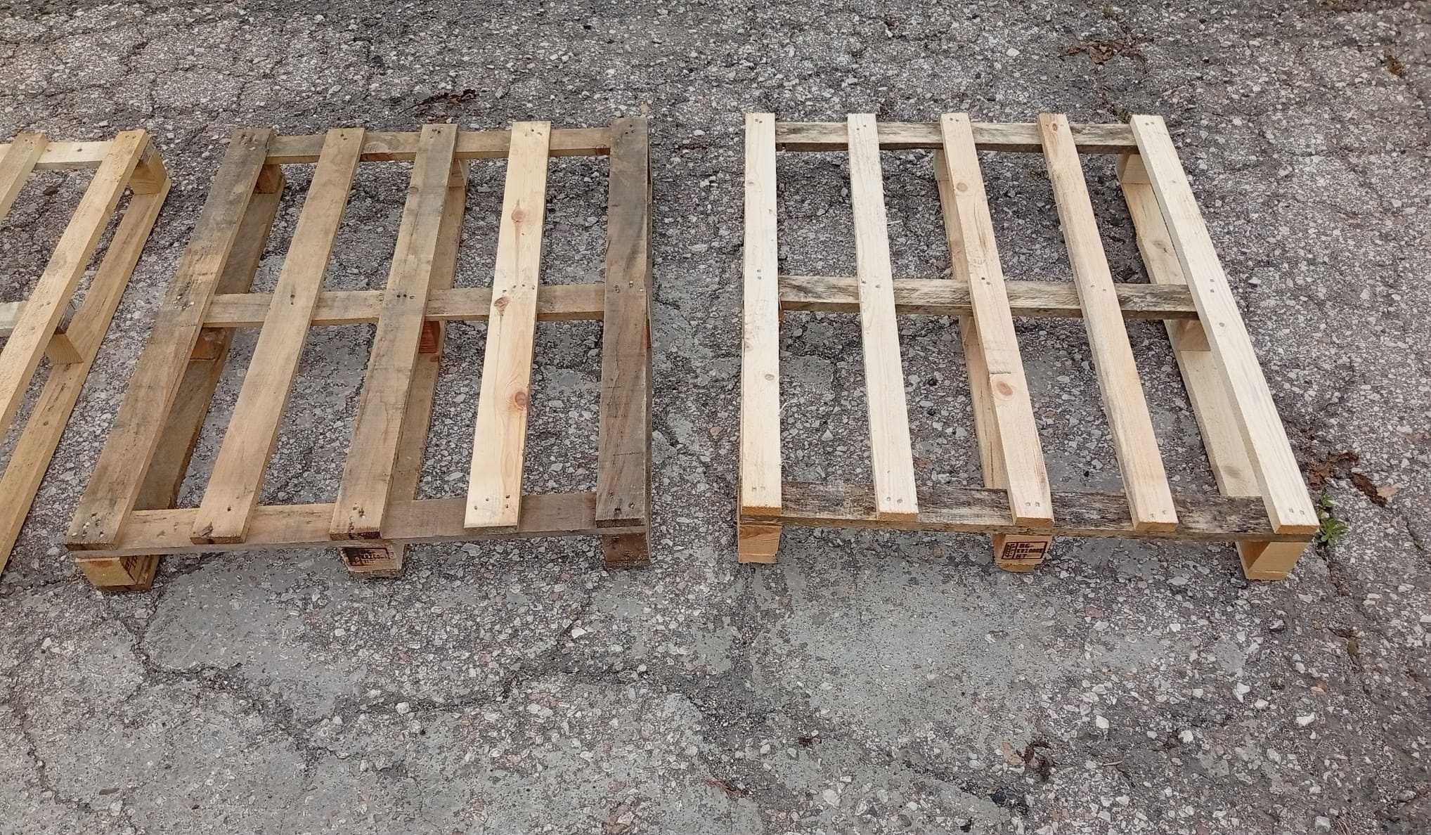 8 бр. палети с размери- 100cm/80cm и височина 13cm