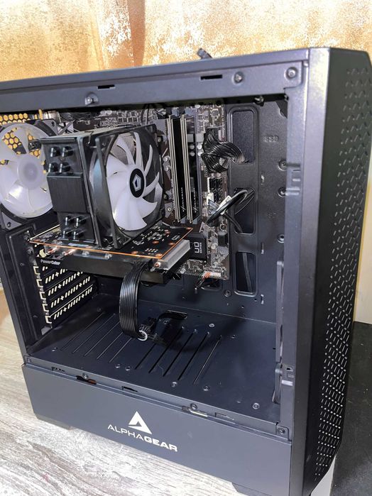 Gaming PC – i5-11400F, Radeon RX 6600 8GB, 16GB RAM, SSD + HDD