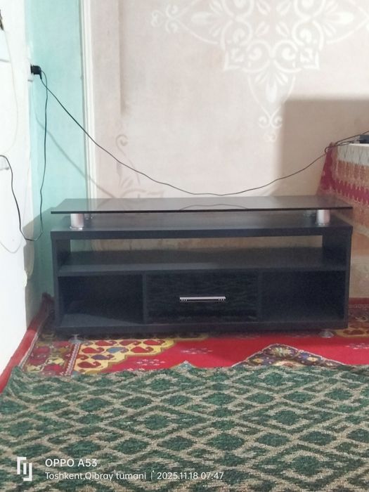 Подставка для телевизора