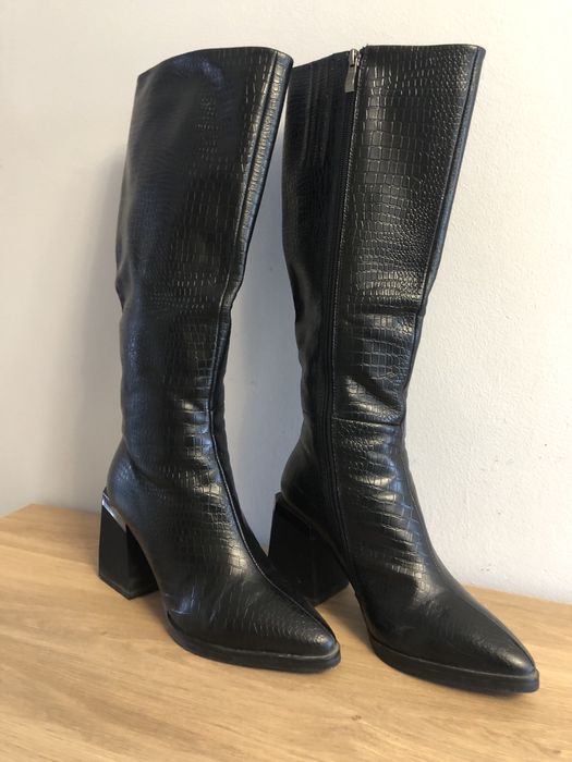 Кожаные сапоги зимние