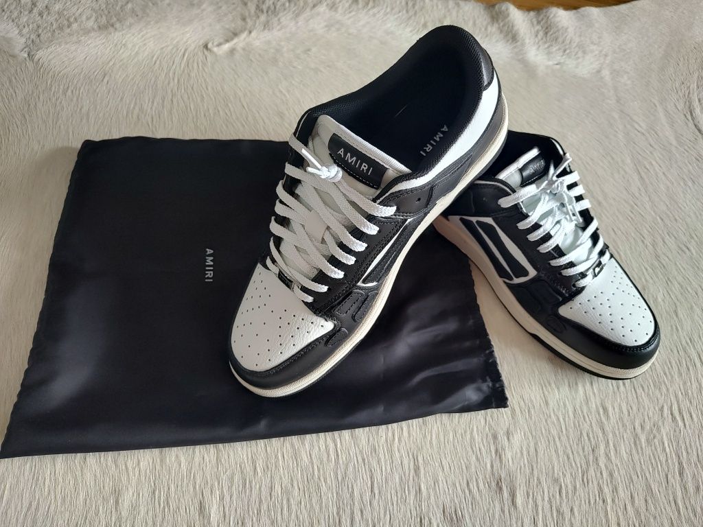 Adidași Amiri noi 100% piele