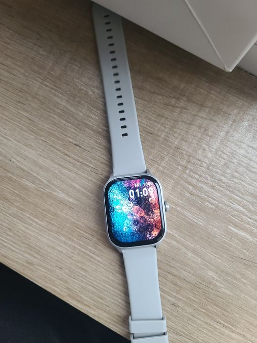 Vând ceas inteligent Tg9360