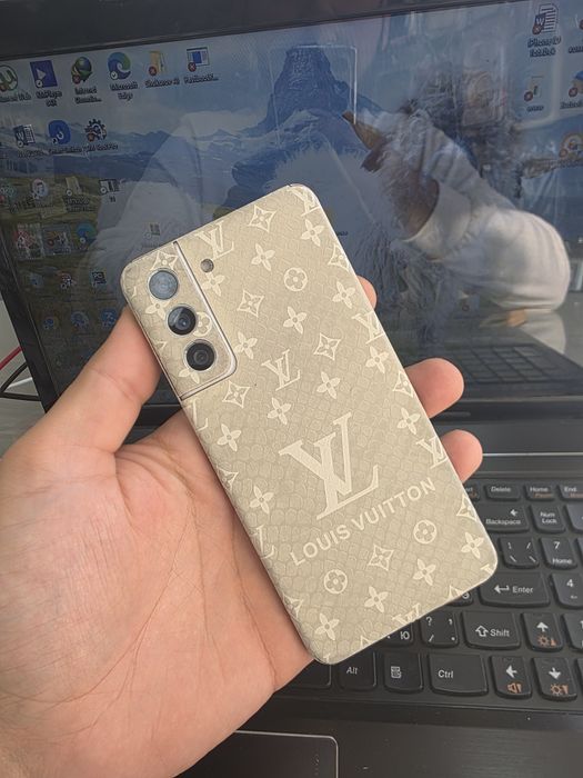 Samsung s21 fe zor xolatda