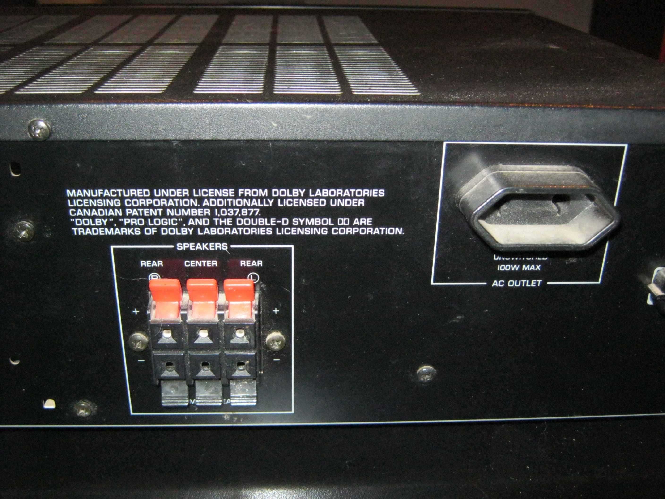 Yamaha DSP-E390, amplificator, digital sound processor Dolby Pro Logic