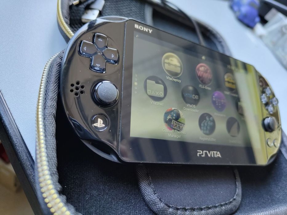 Ps Vita Slim конзола
