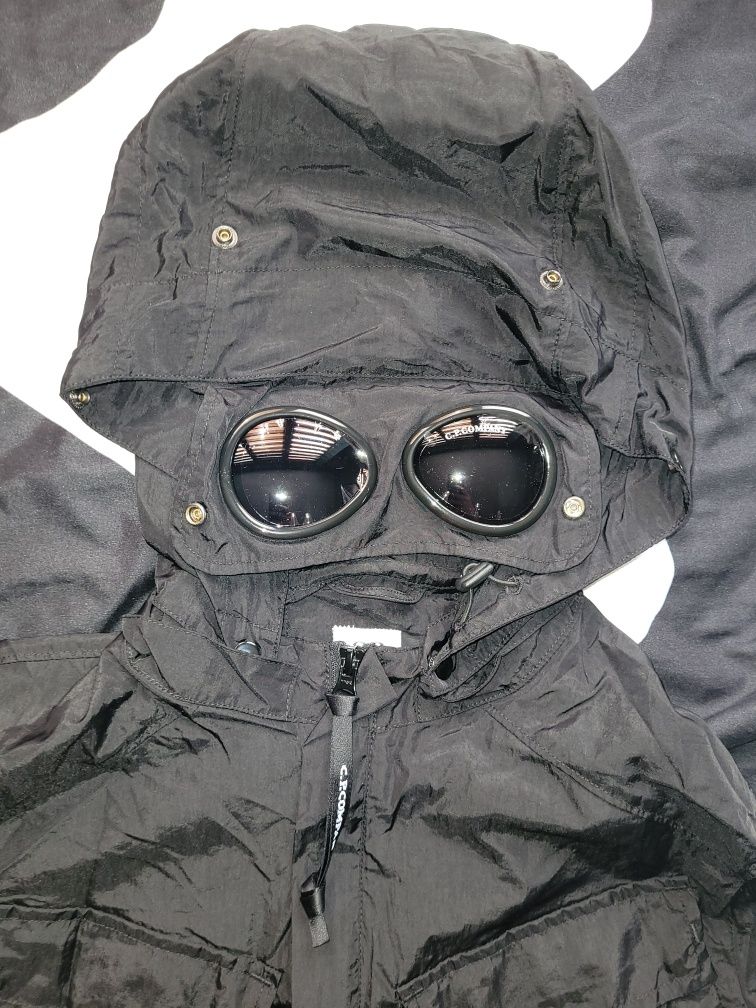 CP company ветровка
