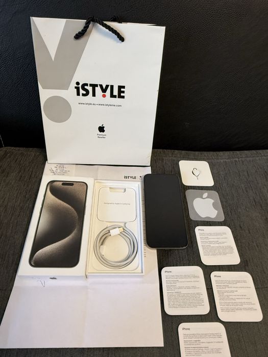 КАТО НОВ 256GB iPhone 15 Pro istyle Гаранция 2025г. Natural