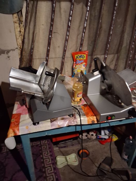 Feleatore de carne de menzeluri