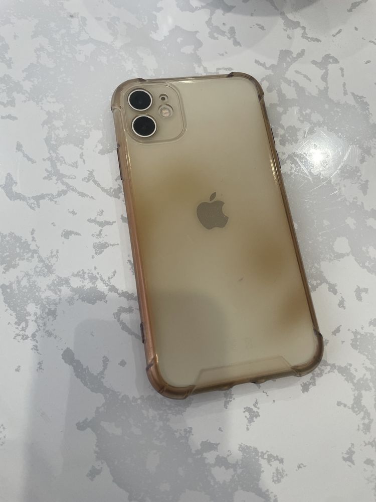 Продам iphone 11