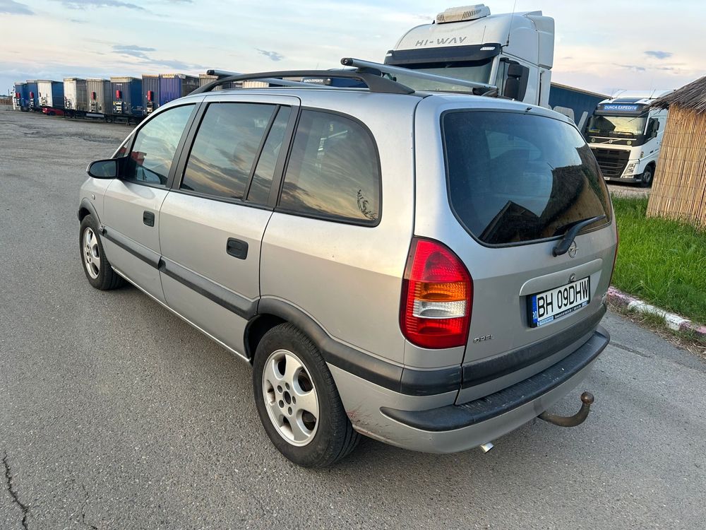 Opel Zafira 1.6 benzina 2002