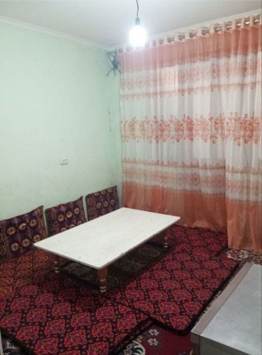 Уй дом 4 етажли 2 етажда жойлашган 72 кв сув газ свет бор