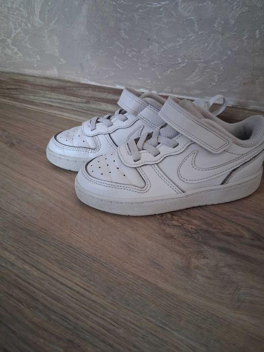 Децки маратонки 26 номер Nike