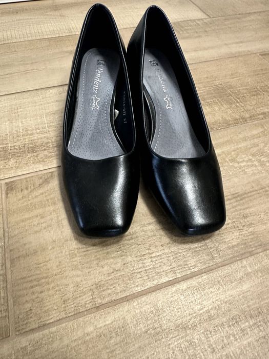 Дамски обувки от еко кожа, 37 номер