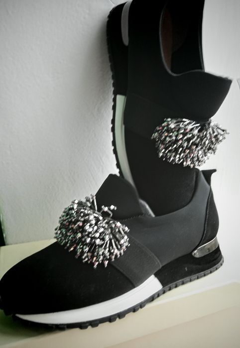 Женская обувь в ассортименте