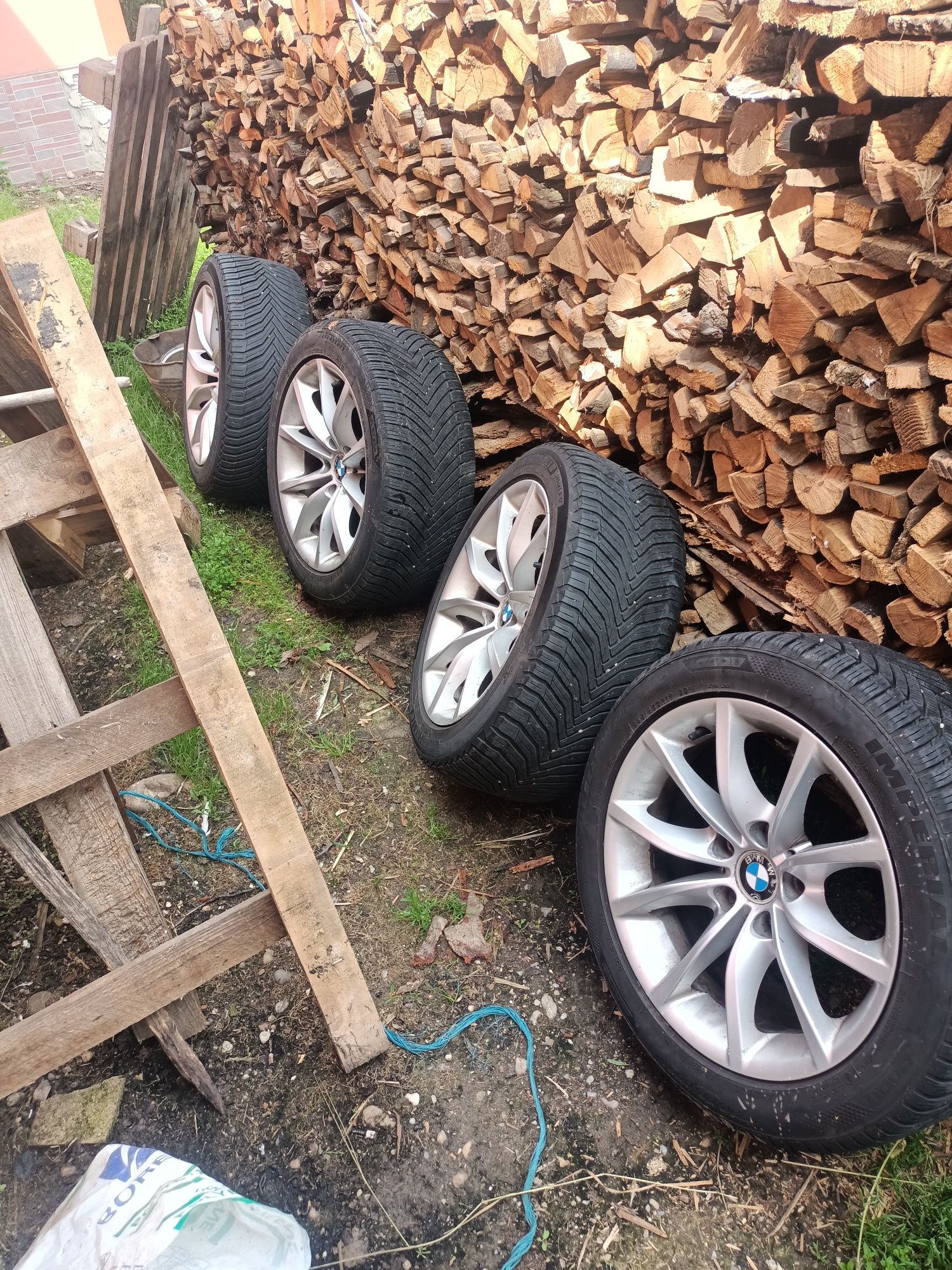 Vând jante BMW E60 M5