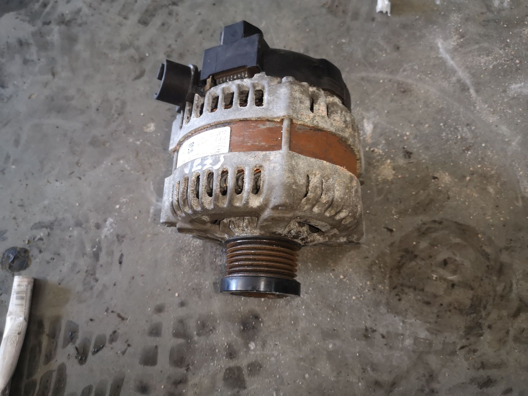 Alternator 150A 1.0 ecoboost SFJA ford fiesta focus 2014