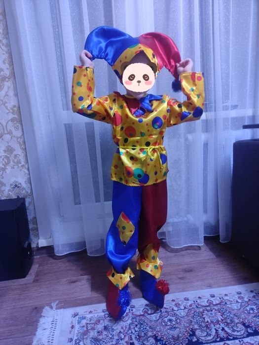 Продам новогодний костюм