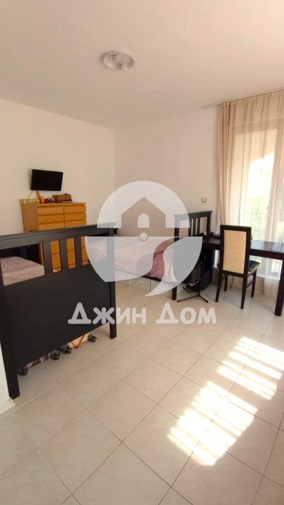 Продава се Едностаен апартамент в Свети Влас - 40 кв.м за 1210 €/кв.м - Снимка #2
