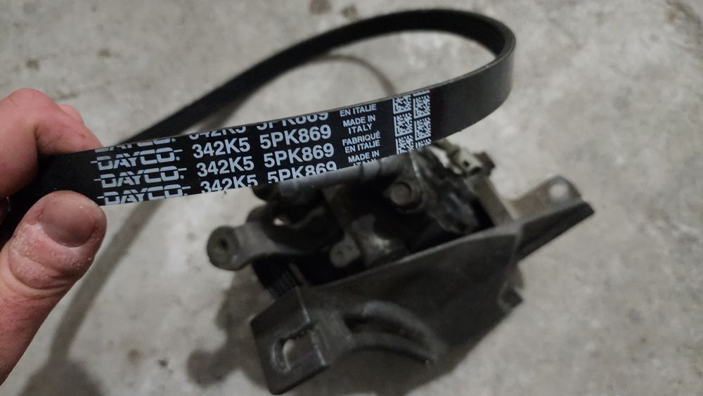 Ceva piese Subaru Forester SG 2.0x 2006