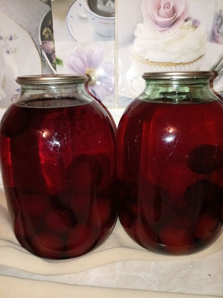 Компоты из яблок, сливы, вишни