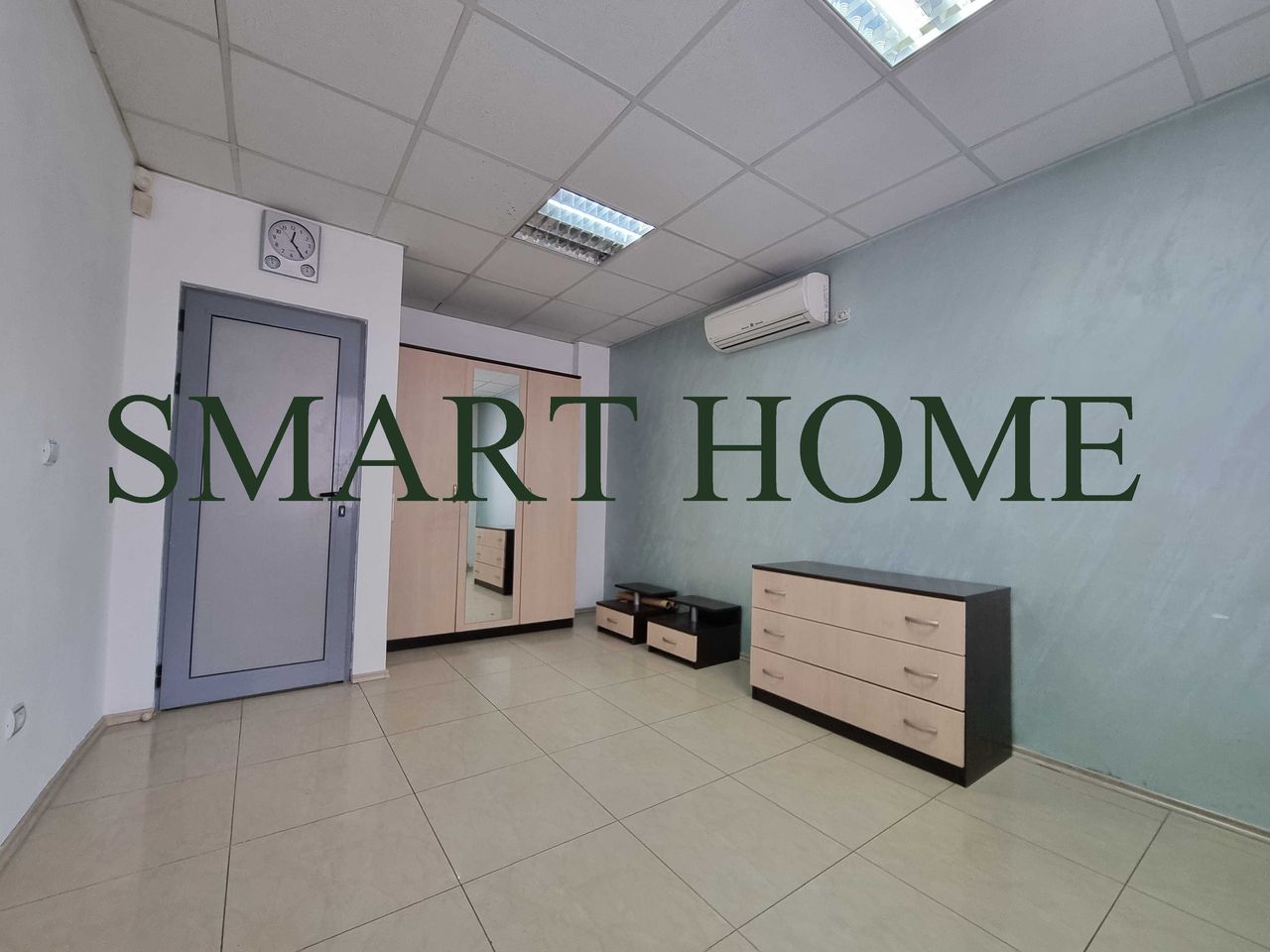 Дава се под наем Офис в Велико Търново, Център - 46 кв.м за 255 € - Снимка #2