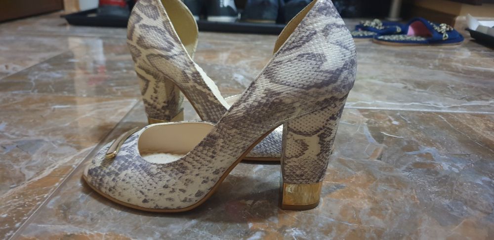 Pantofi dama marimea 36