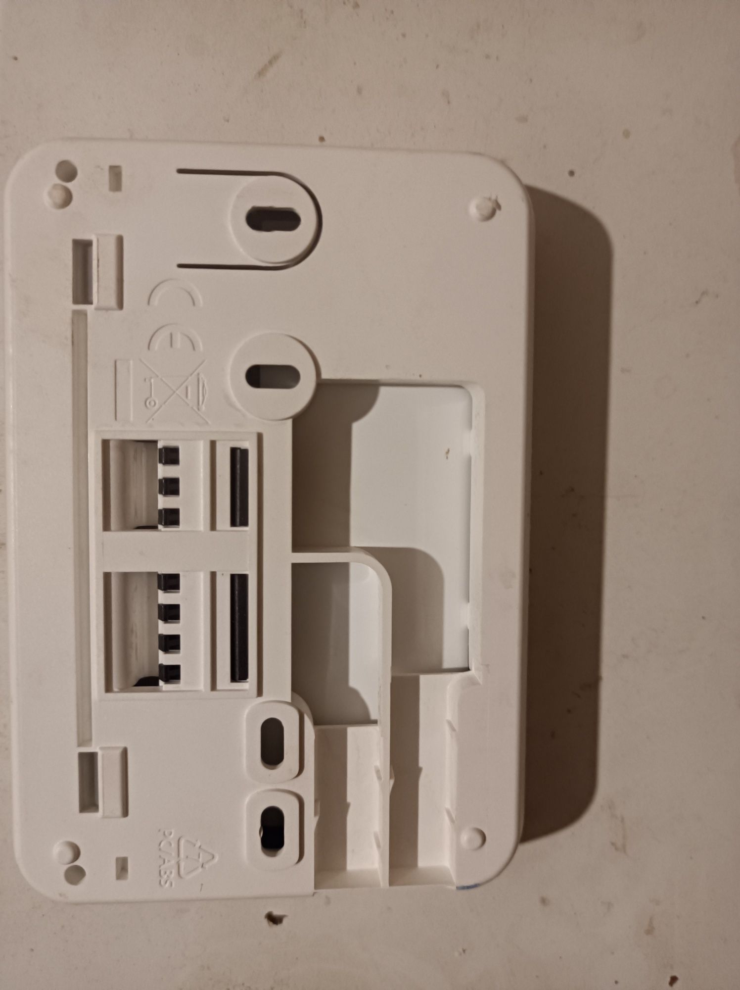 Termostat digital cu fir programabil T3
