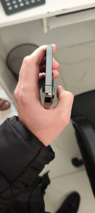 Iphone 13 pro max  ochilmagan