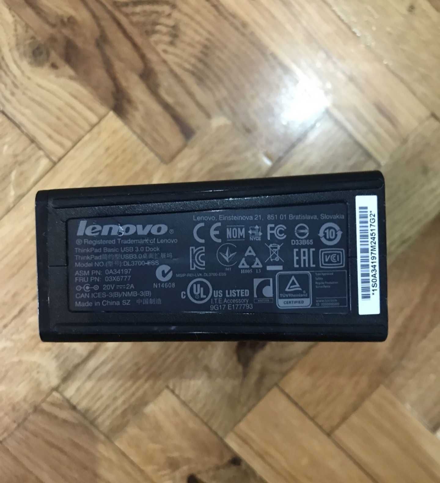 Docking Station Lenovo DL3700-ESS