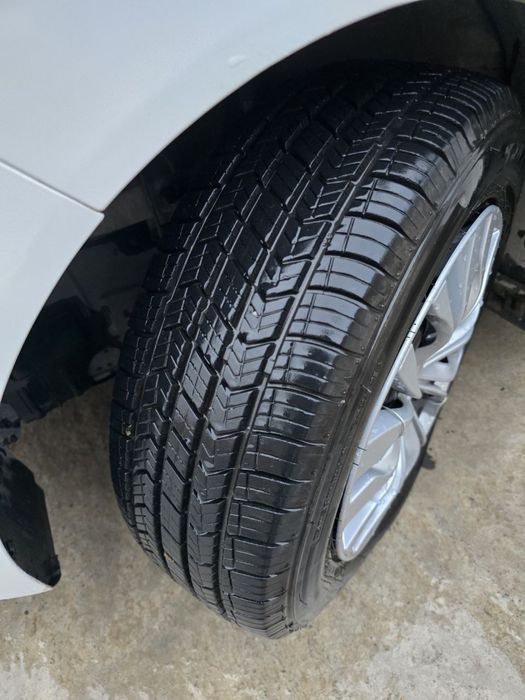 Спарк 2012 йил пробек : 123 000 нархи : 5400