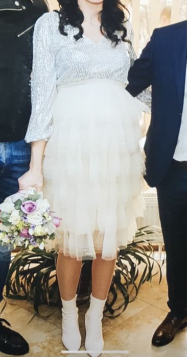 Fusta din tul, marimea M