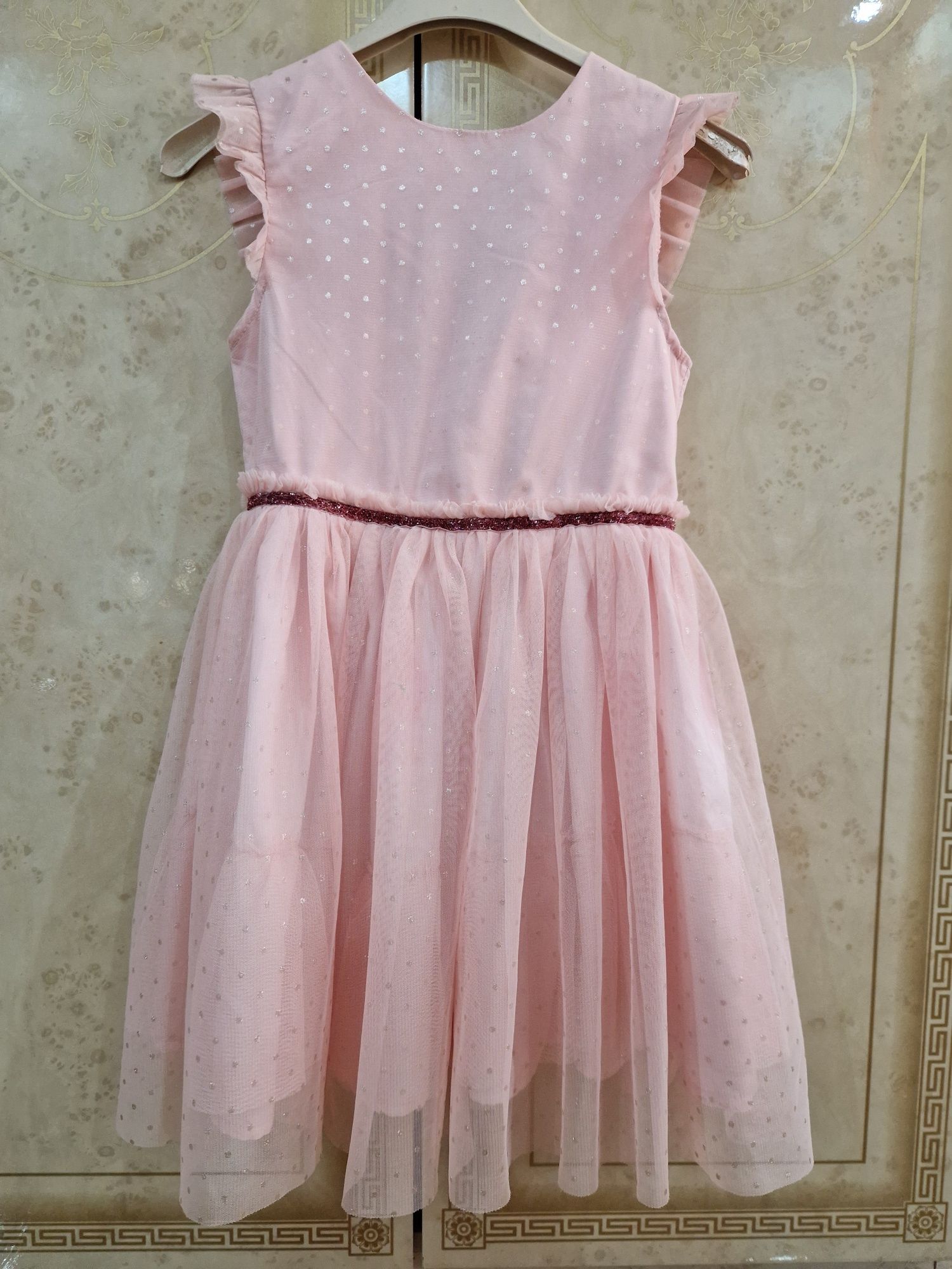 Rochie superba pt 8-9 ani