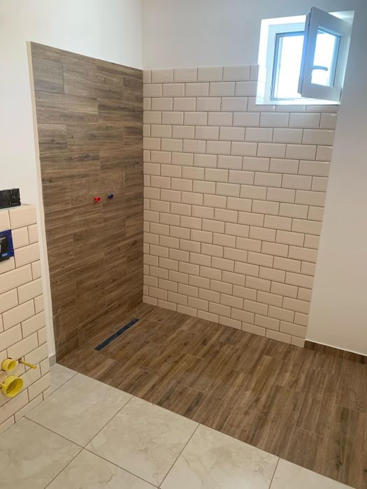 Amenajări și renovări interioare