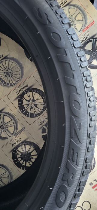 2 anvelope 225 40 18 pirelli winter 240 serie2 7mm
