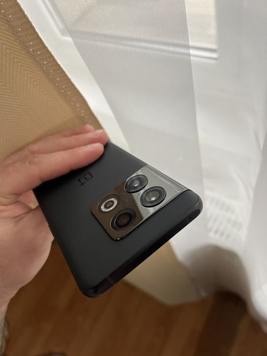 OnePlus 10 Pro 256/12 Gb Ram