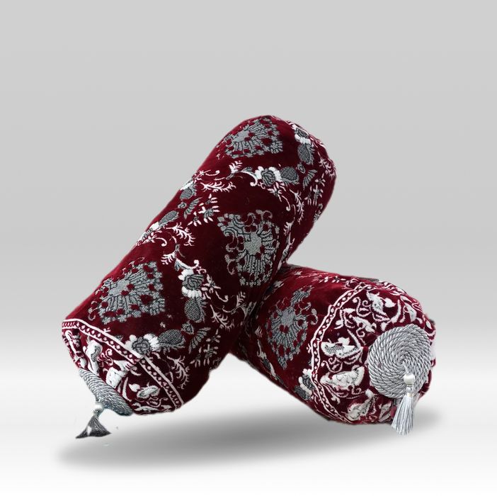 Turkiya yostiq . Anjir yostiq. Lola yostiq.