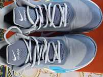 Adidași Nike Air Max impact 4